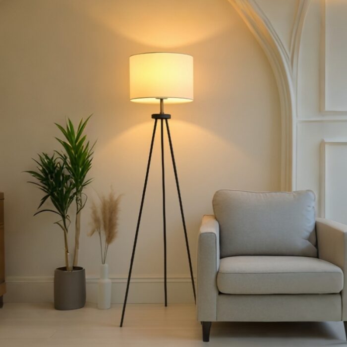 Premium Floor Lamp – 1020 - Image 4